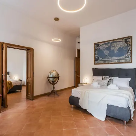 Apartment The Rent - Three-bedroom Near The Quirinale *